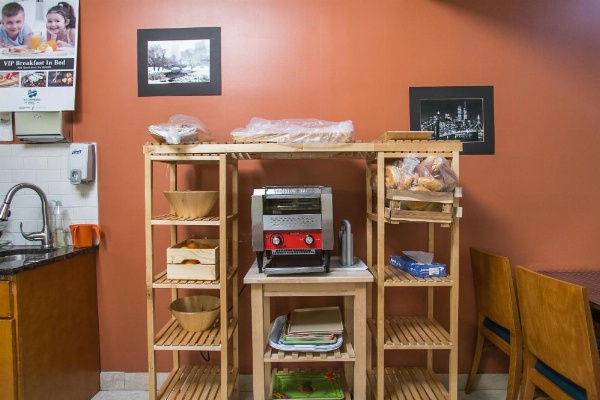 Pointe Plaza Hotel image 13